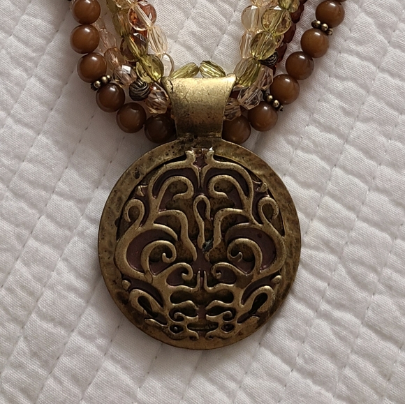 Necklace - Picture 2 of 2